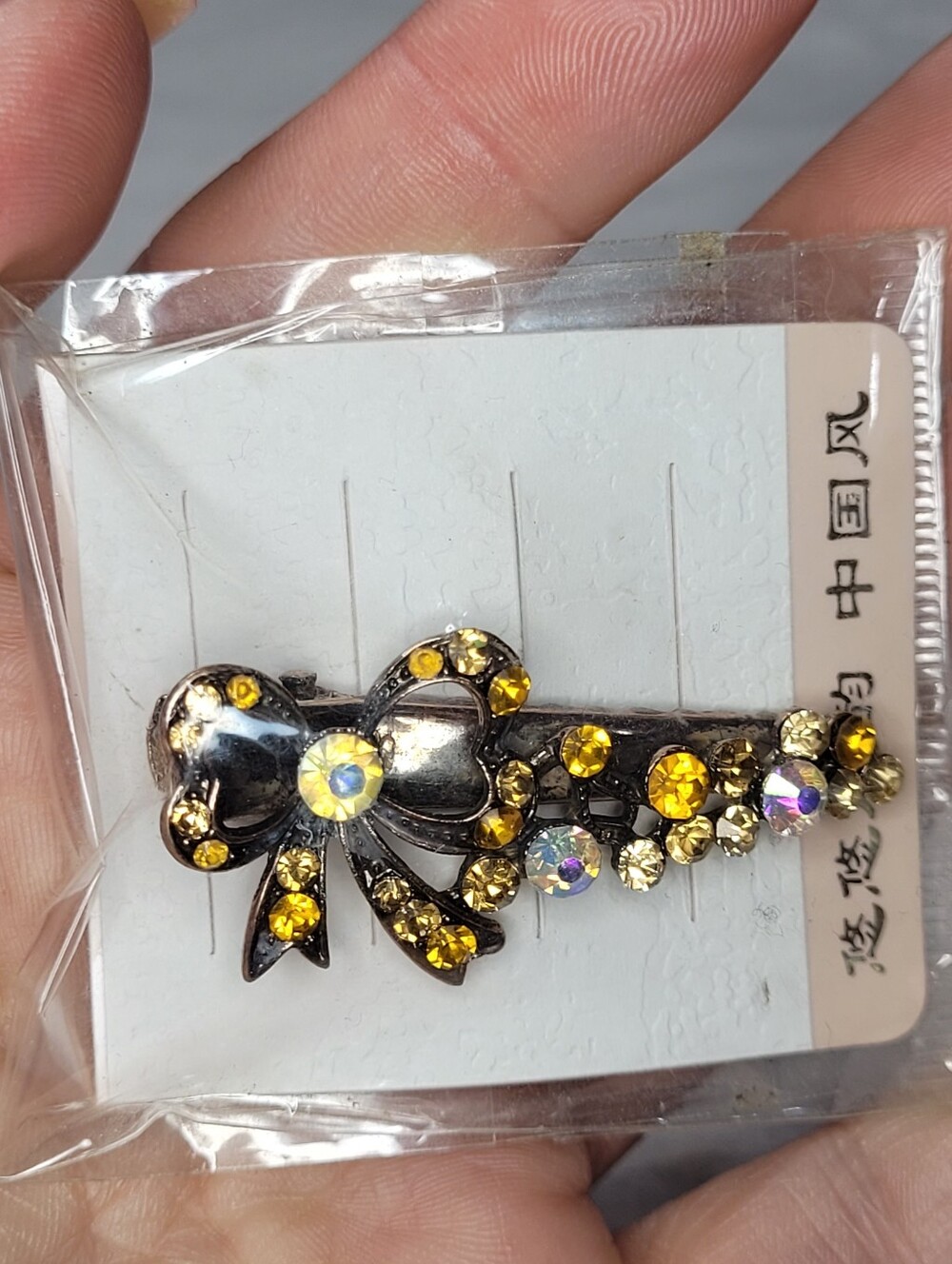 Bow Rhinestone Gem Hair Clip NWT